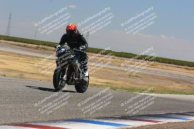media/Sep-04-2023-Lets Ride (Mon) [[34443f911e]]/B Group/1220pm (Wheelie Bump)/